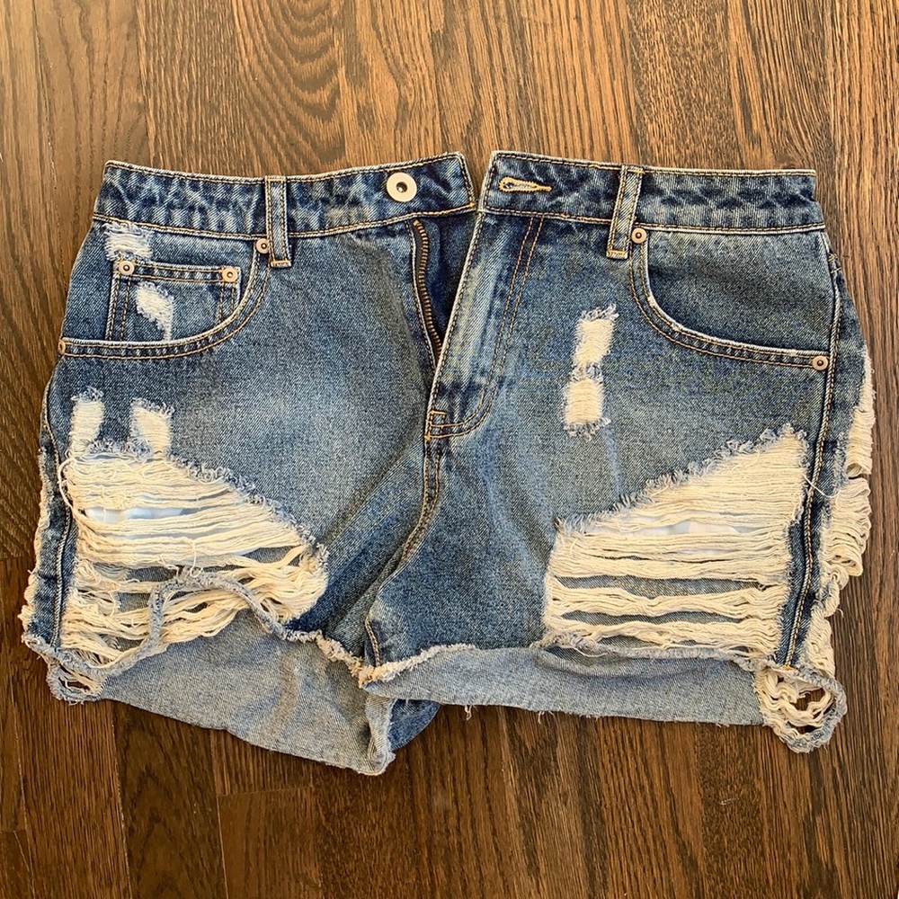 NWT Rowen Jean Shorts